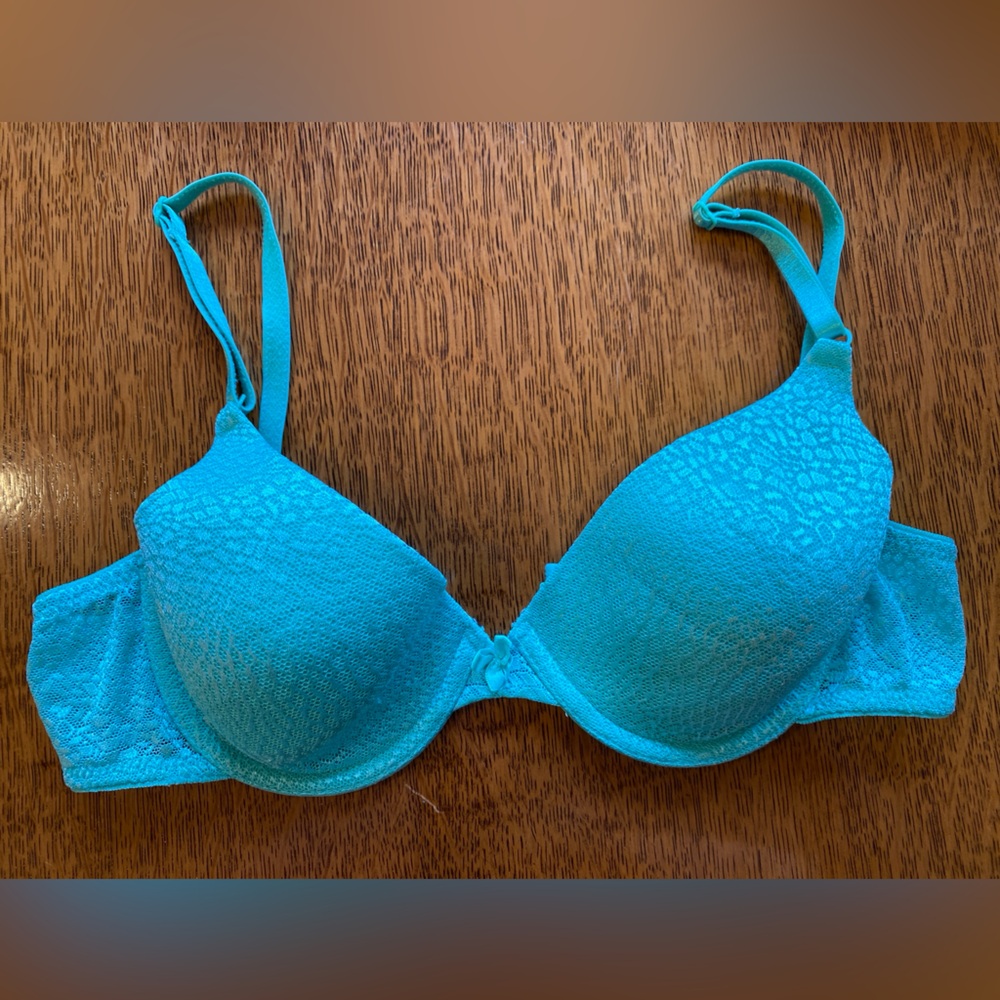 34B Green by Maidenform Seafoam Lace Overlay Self Expressions Underwire Bra